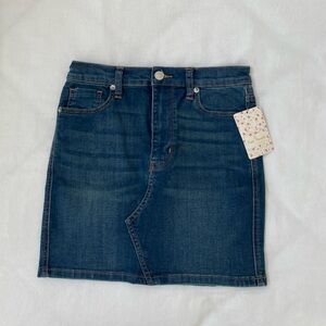 Free People denim skirt size 25